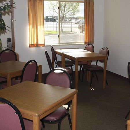 Dakota Inn Huron Εξωτερικό φωτογραφία