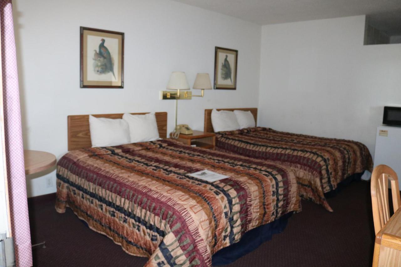 Dakota Inn Huron Εξωτερικό φωτογραφία